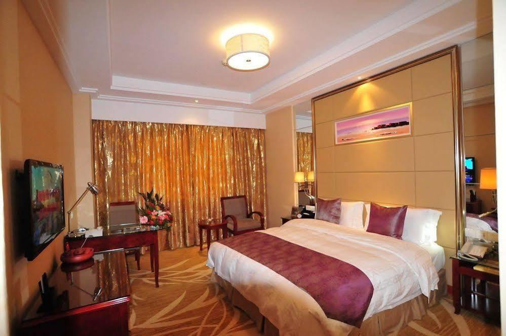 Picturesque Hotel Wuxi  Exterior photo