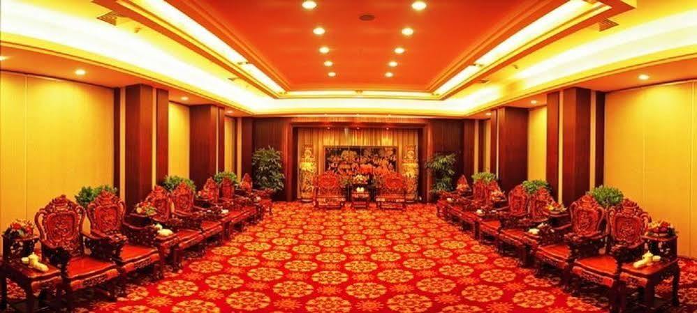 Picturesque Hotel Wuxi  Exterior photo